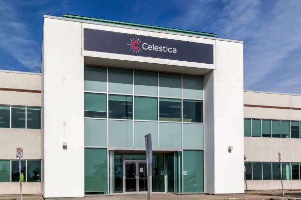 Entrance of Celestica Inc. in Mississauga, Ontario, Canada Mississauga, Ontario, Canada- June 10, 2018: Entrance of Celestica Inc. a Canadian multinational electronics manufacturing services (EMS) company headquartered in Toronto, Ontario. sustainable energy toronto stock pictures, royalty-free photos & images