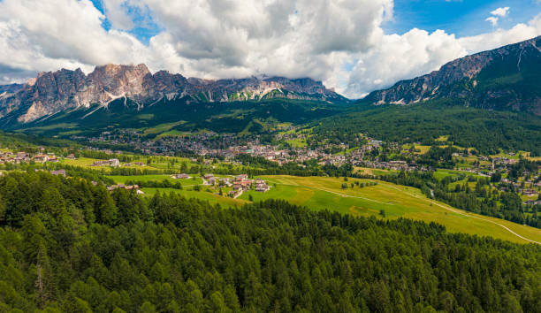 Cortina d Ampezzo Dolomites Italy Cortina d Ampezzo Dolomites Italy alto adige italy photos stock pictures, royalty-free photos & images