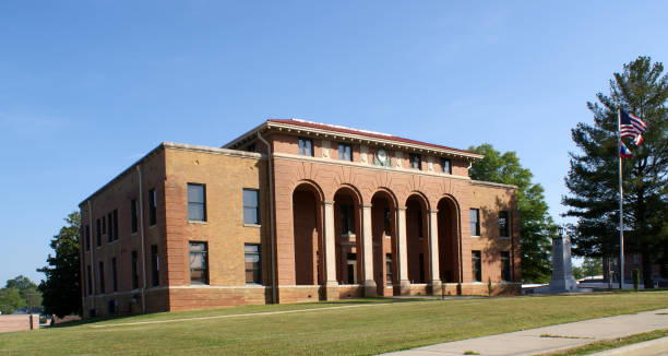istock Prentiss County Courthouse 1163759479