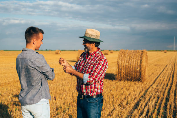 istock agricultural worker outdoor 1163787199