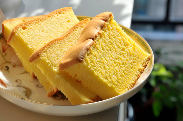 ciasta castella wykonane w japonii - dieting food cake sponge cake zdjęcia i obrazy z banku zdjęć