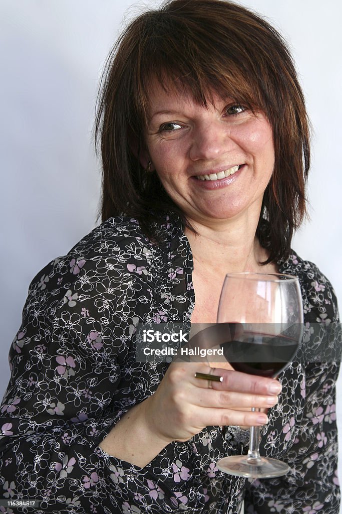 Bere vino - Foto stock royalty-free di 30-34 anni