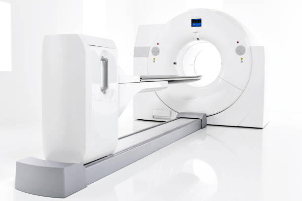 dispositivo médico de tomografía computarizada. tecnología moderna - computed fotografías e imágenes de stock