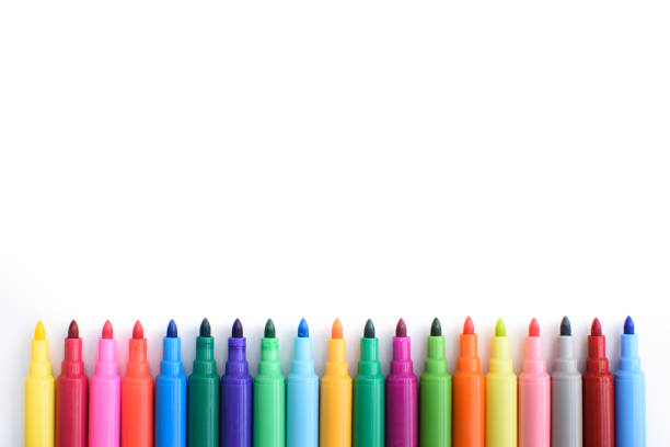 abra marcadores coloridos. - school supplies pencil colors apartment - fotografias e filmes do acervo