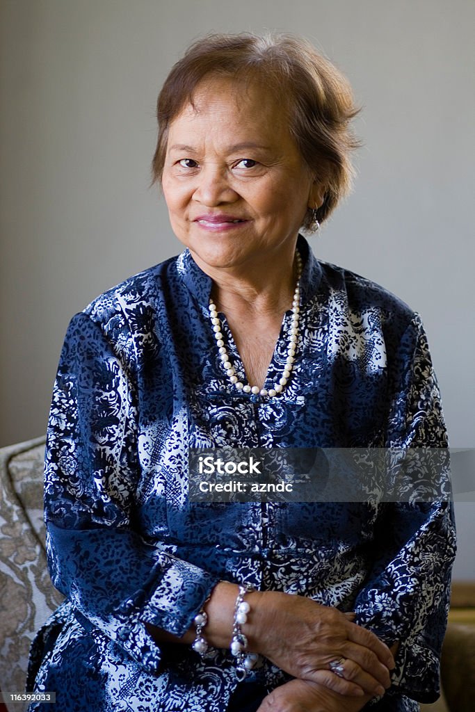 Piękny Azji Staruszku - Zbiór zdjęć royalty-free (60-69 lat)