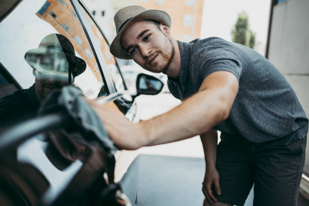 istock Car washing station 1163993981