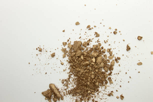istock Shimmery golden powder Eye shadow 1163996831