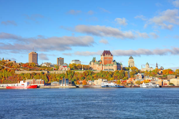 istock Autumn in Quebec City 1164003718