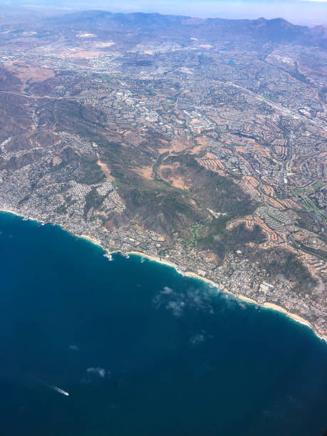 istock Southern California Coastline 1164035961