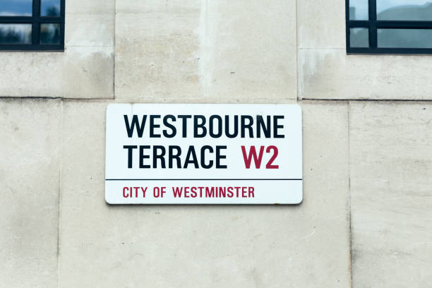 sinal de nome de westbourne terrace, londres - london england sign street street name sign - fotografias e filmes do acervo