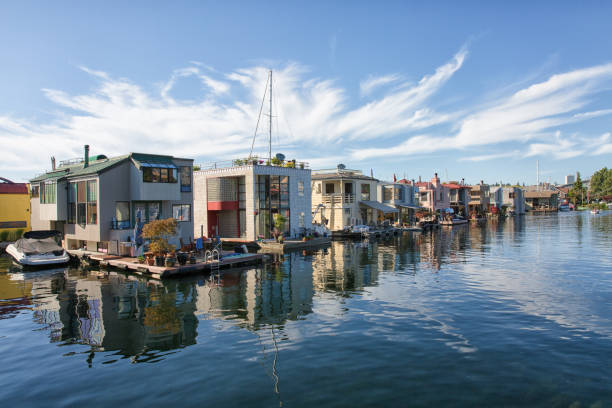 Seattle Floating Homes Eastlake Houseboats, Seattle houseboat photos stock pictures, royalty-free photos & images
