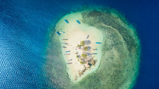 istock Beautiful turquoise water in Gili Kedis island 1164092939