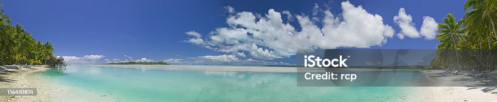 Таитянский Dream Панорамный тропический рай - Стоковые фото Береговая линия роялти-фри