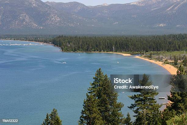 Lago Tahoe - Fotografie stock e altre immagini di Ambientazione esterna - Ambientazione esterna, Attività ricreativa, California