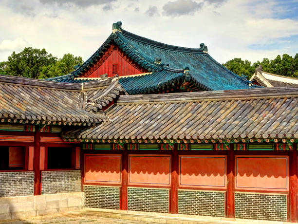 istock Old Seoul, South Korea 1164157556