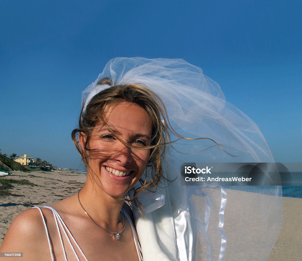 Sposa - Foto stock royalty-free di A spalle scoperte