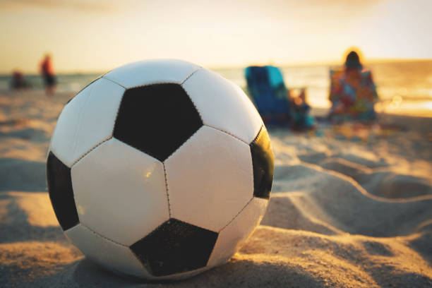beach soccer - beach football fotografías e imágenes de stock