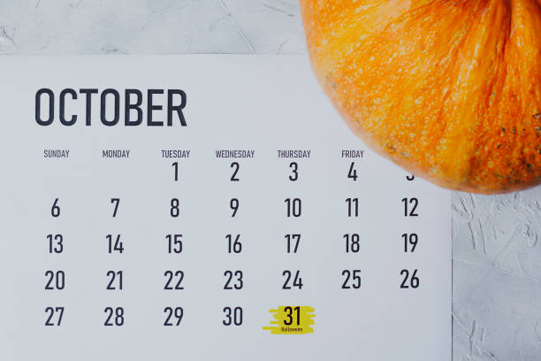 istock October calendar. Halloween highlighted and Pumpkin from above 1164182818