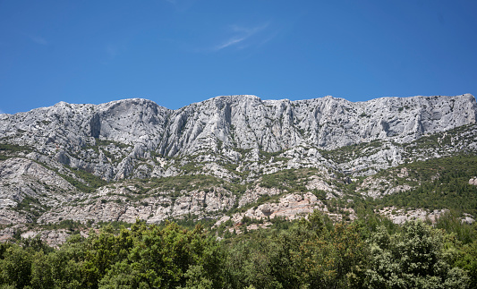 Paul Cezanne spent years painting Mt St Victoire from this rocky plateau and now beautiful park