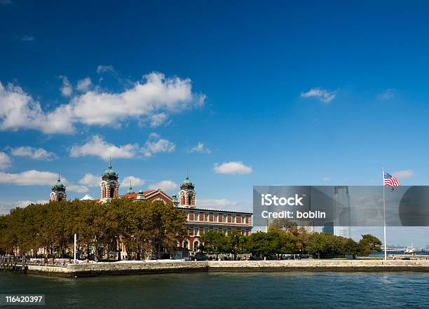 Ilha De Ellis - Fotografias de stock e mais imagens de Alfândega - Edifício de Transportes - Alfândega - Edifício de Transportes, Ao Ar Livre, Arquitetura