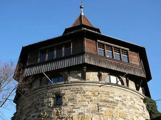 Der Dicke Turm von der Burg in Esslingen