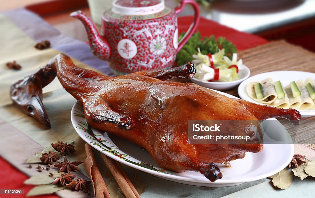 Canard laqué repas - Photo de Canard - Viande blanche libre de droits