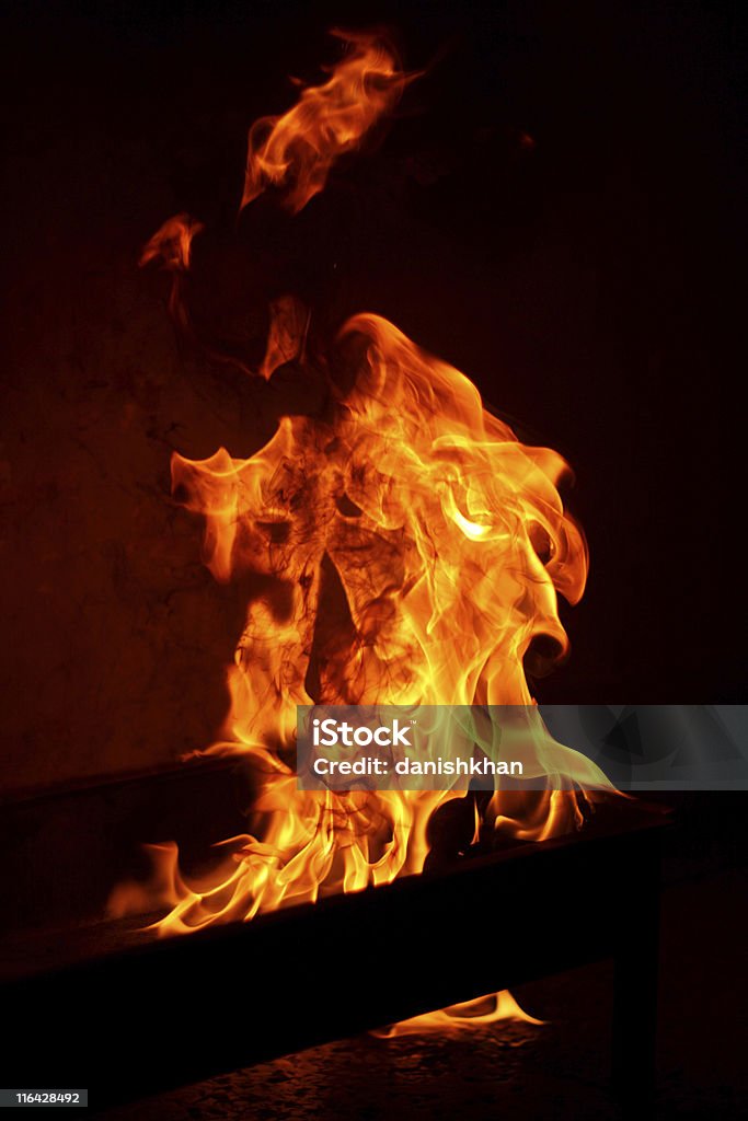 Inferno - Foto stock royalty-free di Alla brace