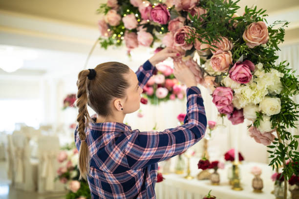 istock Final touches to make beautiful flower decoration 1164324233
