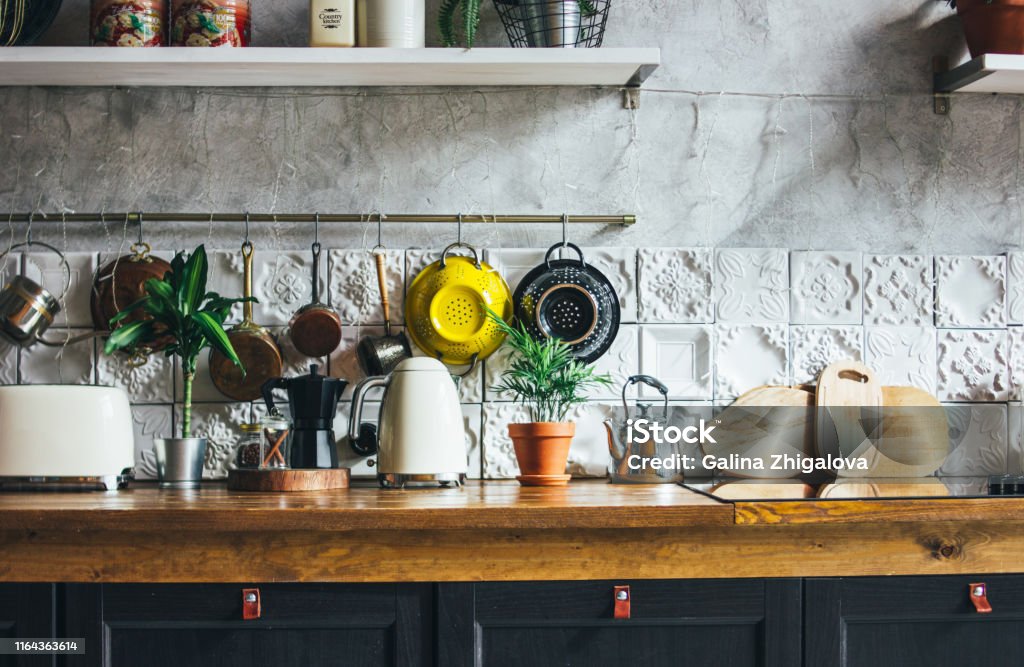 Küchenarbeitsfläche, Innenelemente, skandinavischer rustikaler Stil - Lizenzfrei Küche Stock-Foto
