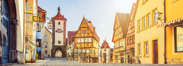 paysage urbain à rothenburg ob der tauber allemagne - rothenburg old town travel tourism photos et images de collection