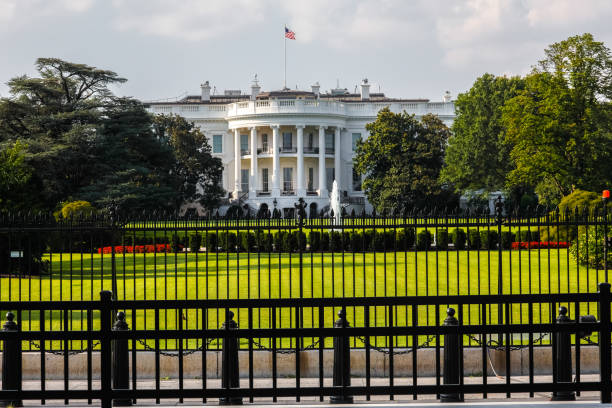 istock White House South Lawn With Fences 1164420088