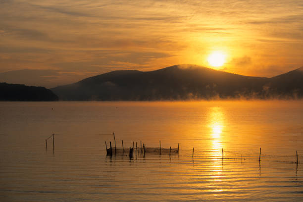 istock Dawn of Lake Yamanaka 1164544659