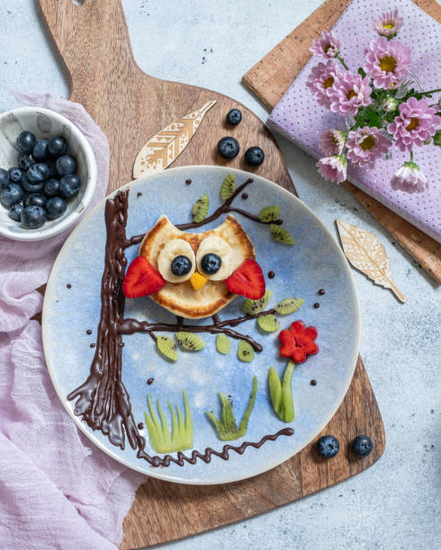 istock Cute owl pancake for kids breakfast 1164579073