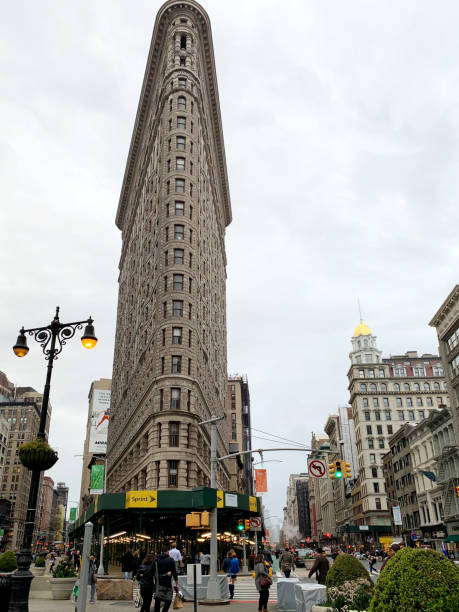 istock Flatiron building midtown district new york manhattan 1164603285
