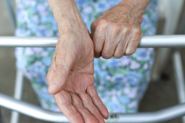 istock Old lady's hand. Elderly lady is waiting for help. Senior lady experiencing bad service and conditions in retirement nursing home.Elderly concept. Aging concept 1164672642