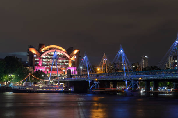 istock Hungerford bridge in London 1164687370