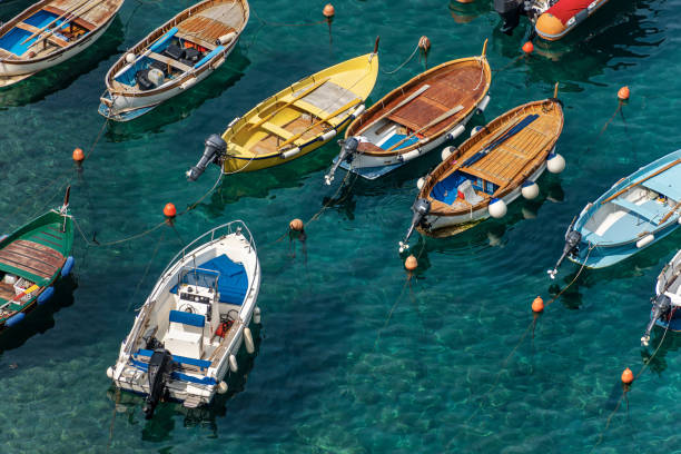 vernazza harbor with small boats - liguria italy - rowboat nautical vessel small motorboat imagens e fotografias de stock