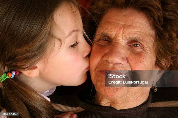 Любовь Красивой Thing — стоковые фотографии и другие картинки 70-79 лет - 70-79 лет, 80-89 лет, Great Granddaughter
