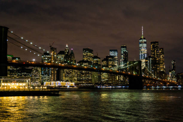 istock Brooklyn Bridge and Manhattan Skyline At Night 1164730712
