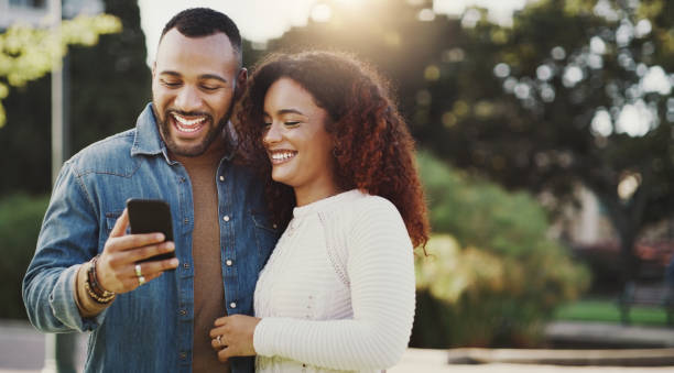 istock Connect to love 1164839223
