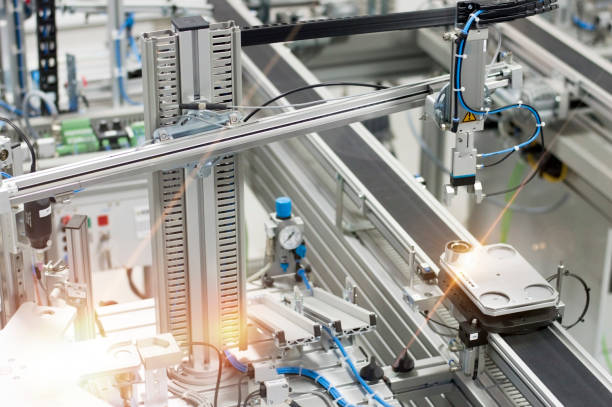 istock Industry 4.0 smart factory concept; artificial intelligence in production 1164840227