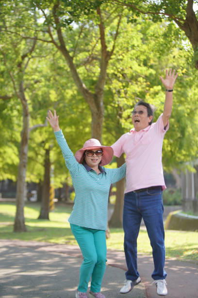 istock retire man should enjoy tour 1164858933