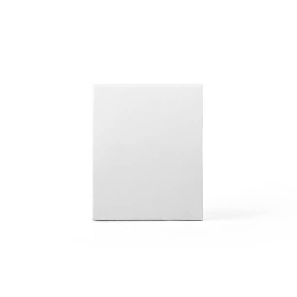 vista frontal de la caja de cartón blanco en blanco aislada sobre fondo blanco. - bag white paper bag paper fotografías e imágenes de stock