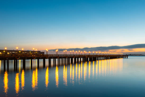 pier 7 – główny dok w embarcadero w san francisco, kalifornia, stany zjednoczone ameryki - pier seven zdjęcia i obrazy z banku zdjęć