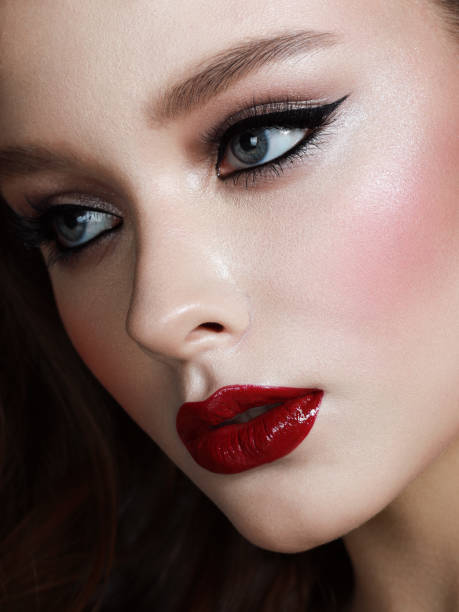 istock Beautiful woman with bright make-up 1164934354