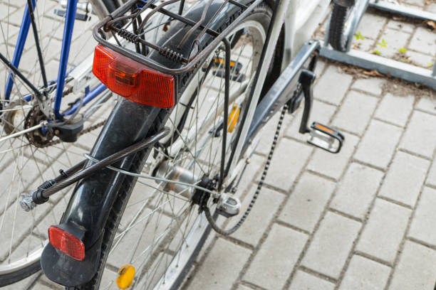 istock Broken Bicycle Chain Bike for Woman 1165027890