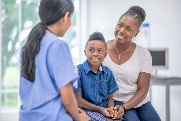 istock Cute little boy at the doctor's office 1165032286