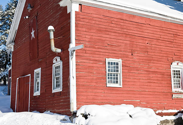 istock Red Barn on a Winter Morning 116503451