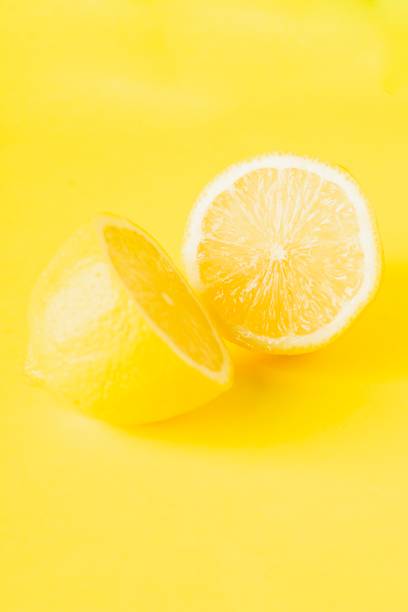 lemon - lemon fruit portion citrus fruit imagens e fotografias de stock