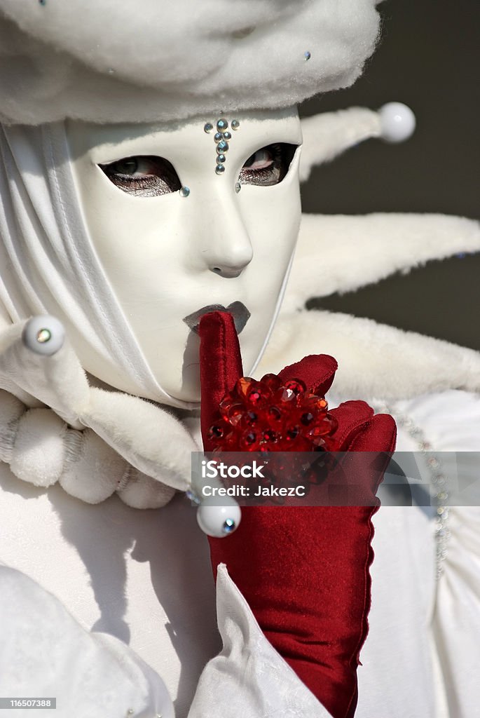 Máscara veneziana com fundo escuro - Foto de stock de Adulto royalty-free